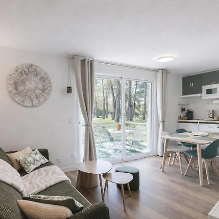 Le Trésor Du - - De Clarens - - Piscine - Parking - Wifi - Accès Privée - Golf - Casino - Terra Aventura - So Vélo *