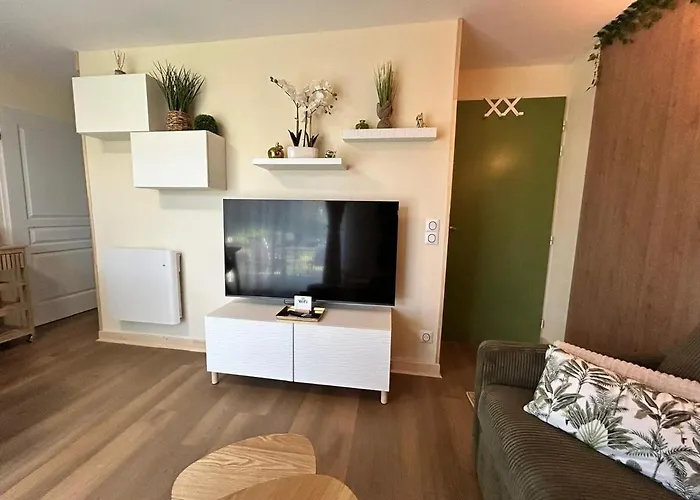 Le Tresor Du - - De Clarens - - Piscine - Parking - Wifi - Acces Privee - Golf - Casino - Terra Aventura - So Velo Apartment Casteljaloux