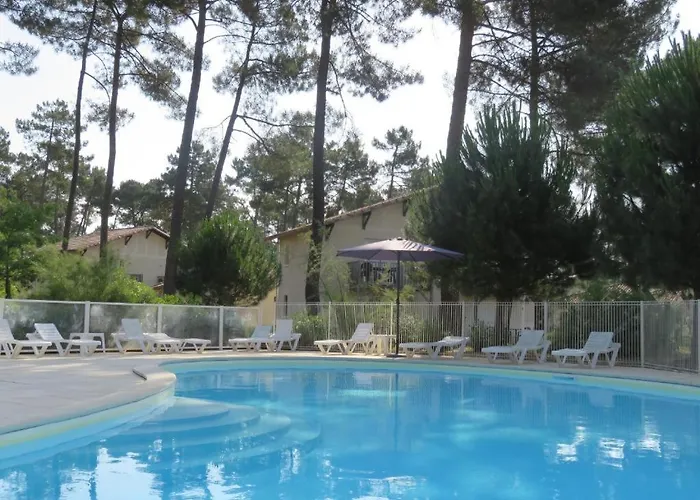 Le Tresor Du - - De Clarens - - Piscine - Parking - Wifi - Acces Privee - Golf - Casino - Terra Aventura - So Velo Apartment *
