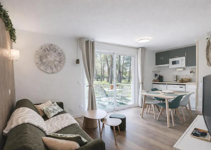 Le Tresor Du - - De Clarens - - Piscine - Parking - Wifi - Acces Privee - Golf - Casino - Terra Aventura - So Velo *